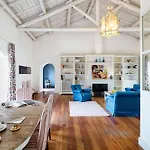 La Capinera Villa *